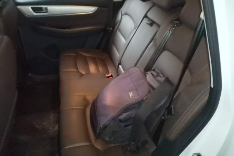 Used FORTHING Joyear X5 2017 Jingxiang Series 1.5T CVT Luxury Model Left Rear Seat
