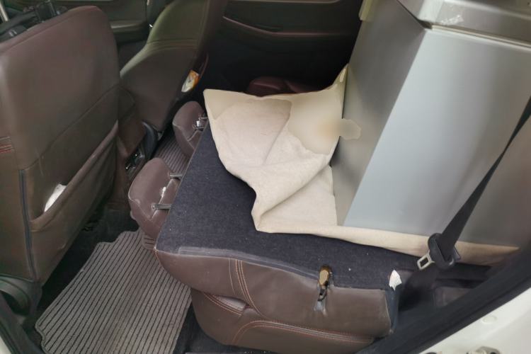 Used FORTHING Joyear X5 2017 1.6L CVT Luxury Model Left Rear Seat