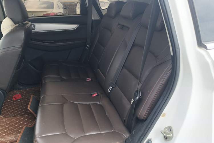 Used FORTHING Joyear X5 2017 Jingxiang Series 1.5T CVT Luxury Model Left Rear Seat