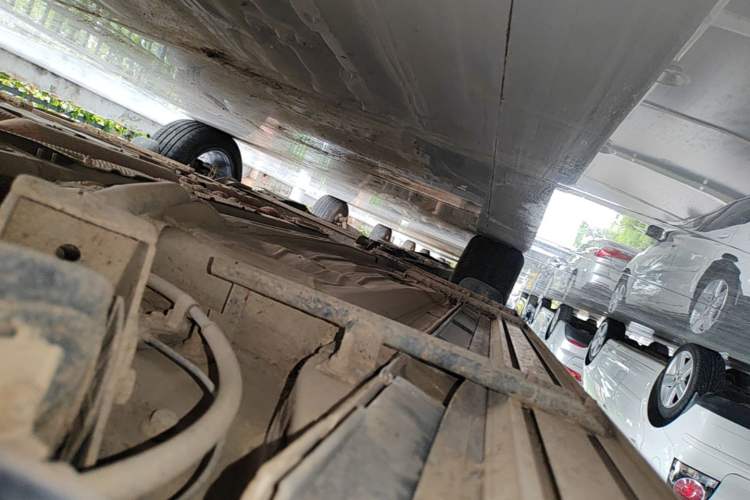 Used FORTHING Joyear X5 2017 Jingxiang Series 1.5T Manual Luxury Model Left Side Sill