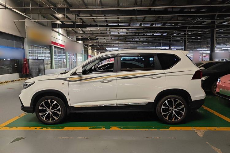 Used FORTHING Joyear X5 2017 Jingxiang Series 1.5T CVT Luxury Model Left Side