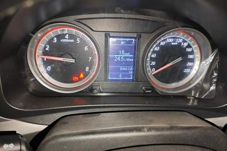 Used FORTHING Joyear X5 2017 1.6L Manual Luxury Model Odometer Close Up