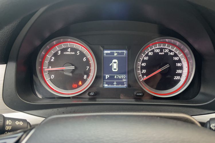 Used FORTHING Joyear X5 2017 1.6L CVT Luxury Model Odometer Close Up