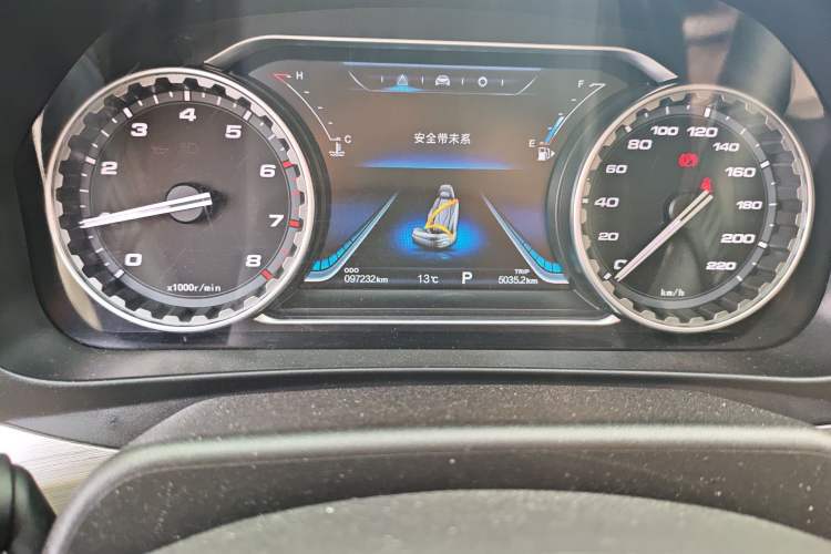 Used FORTHING Joyear X5 2017 Jingxiang Series 1.5T CVT Luxury Model Odometer Close Up