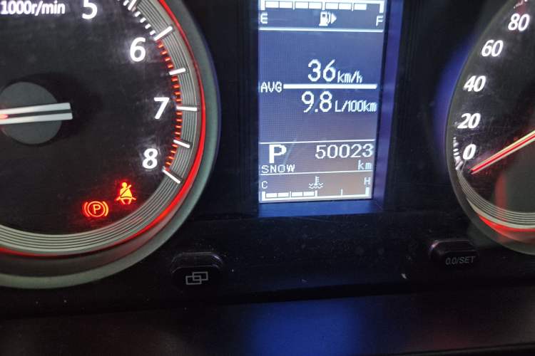 Used FORTHING Joyear X5 2017 Enjoy Series 1.6L CVT Luxury Model Odometer Close Up