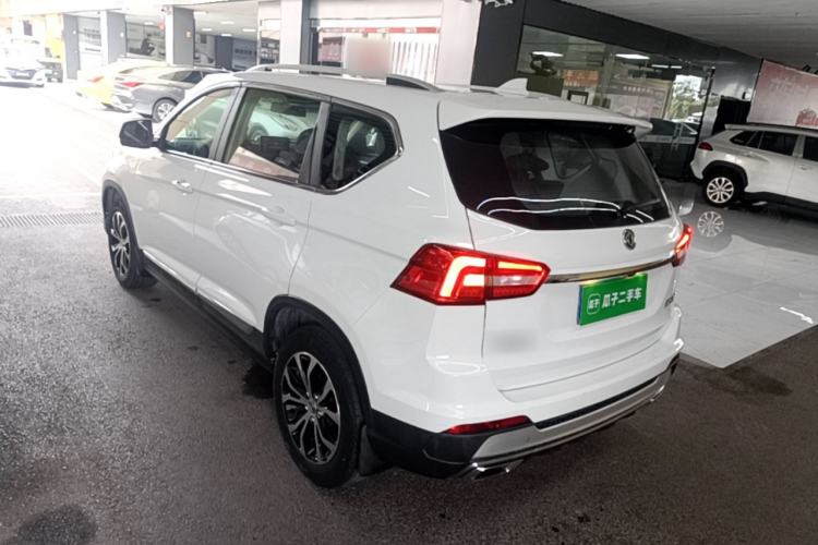Used FORTHING Joyear X5 2017 1.6L Manual Luxury Model Rear Left 45 Deg