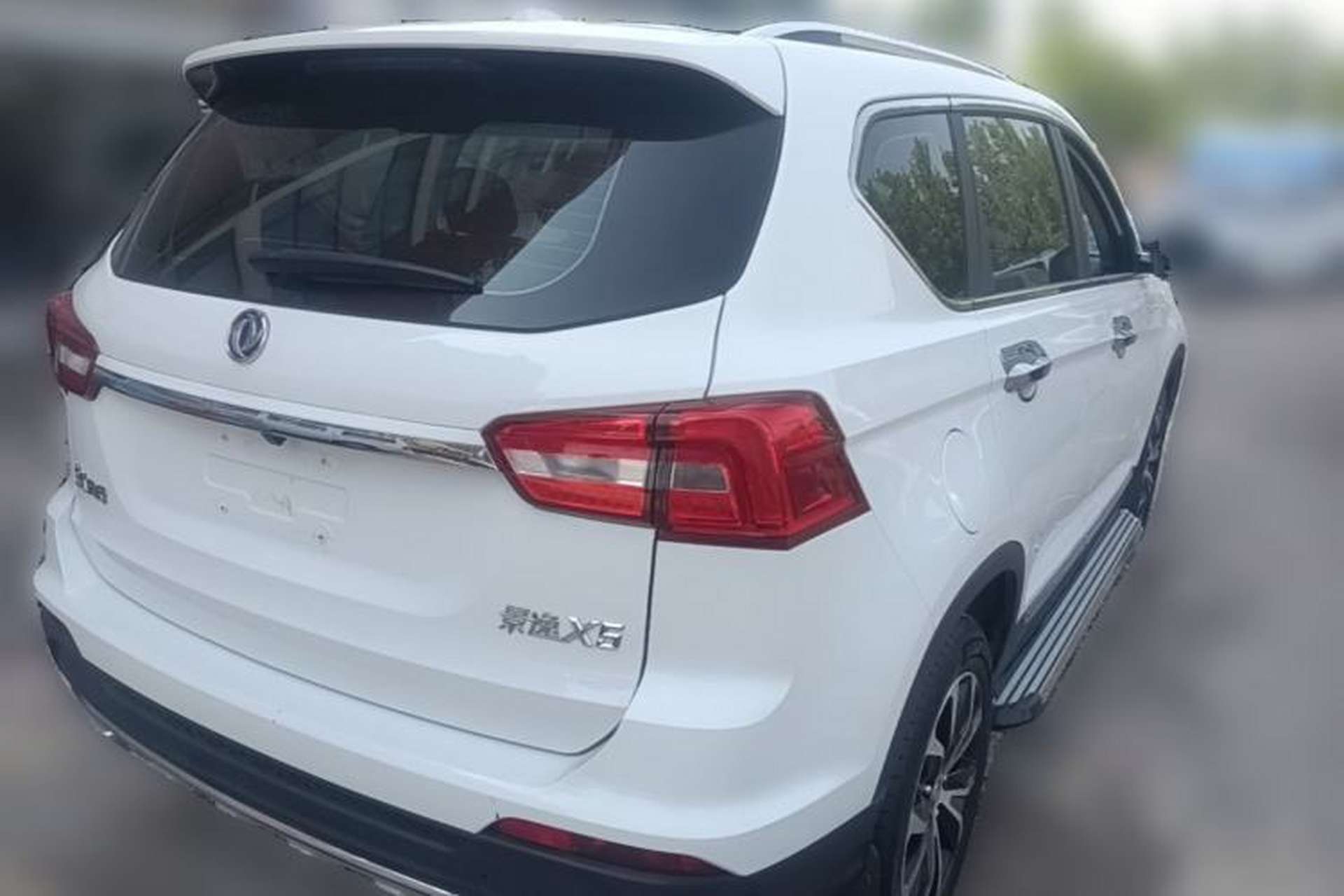 Used FORTHING Joyear X5 2017 1.6L CVT Luxury Model Rear Right 45 Deg