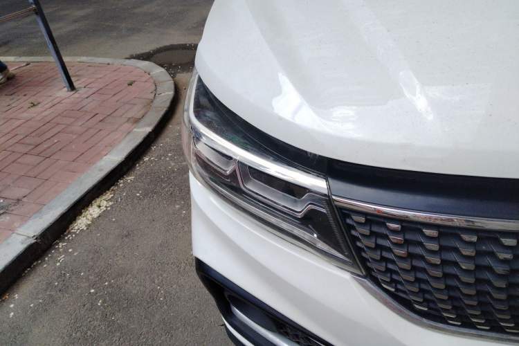 Used FORTHING Joyear X5 2017 1.6L Manual Luxury Model Right Front Headlight