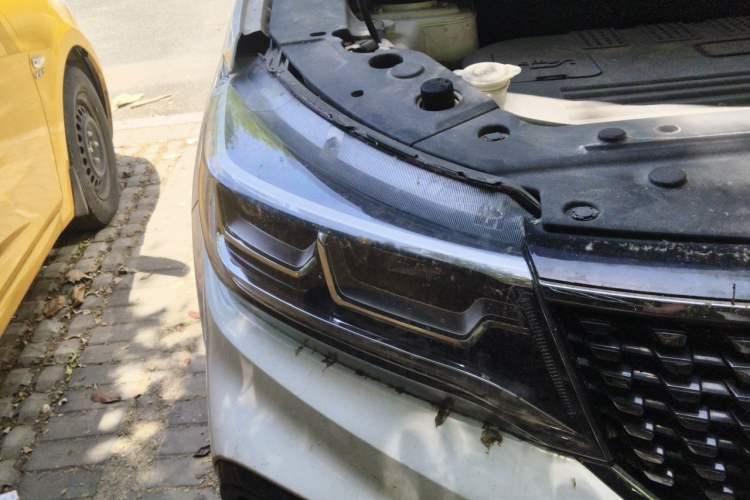 Used FORTHING Joyear X5 2017 1.6L Manual Luxury Model Right Front Headlight