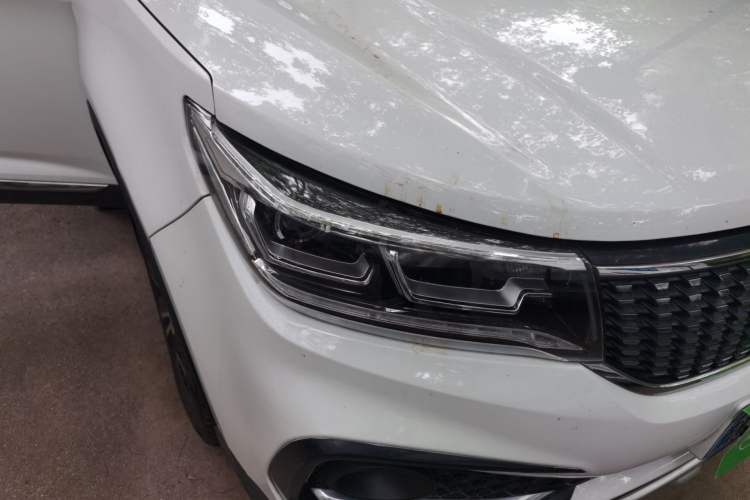 Used FORTHING Joyear X5 2017 1.6L CVT Luxury Model Right Front Headlight