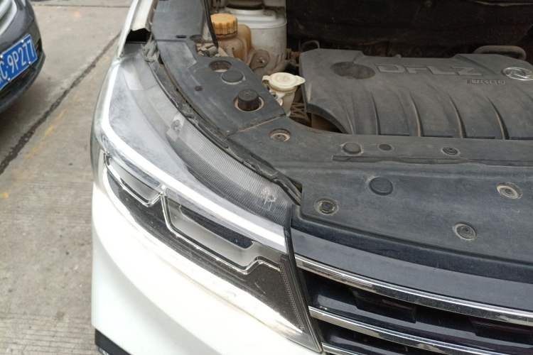 Used FORTHING Joyear X5 2017 Jingxiang Series 1.5T CVT Luxury Model Right Front Headlight