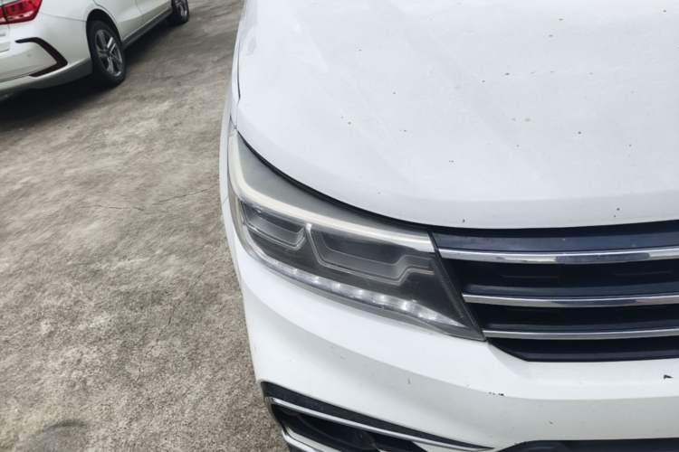 Used FORTHING Joyear X5 2017 Jingxiang Series 1.5T CVT Luxury Model Right Front Headlight