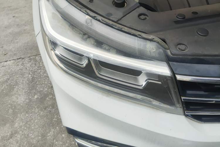 Used FORTHING Joyear X5 2017 Jingxiang Series 1.5T CVT Smart Connectivity Model Right Front Headlight
