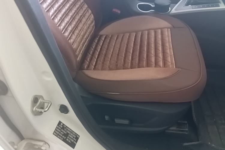 Used FORTHING Joyear X5 2017 Jingxiang Series 1.5T CVT Smart Connectivity Model Right Front Seat