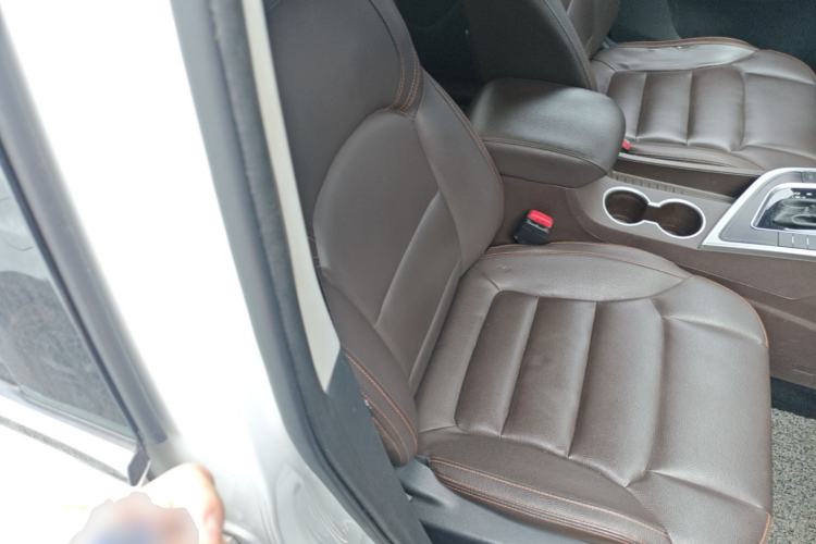 Used FORTHING Joyear X5 2017 Jingxiang Series 1.5T CVT Luxury Model Right Front Seat