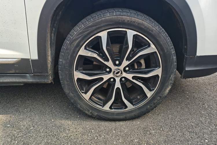 Used FORTHING Joyear X5 2017 Jingxiang Series 1.5T CVT Luxury Model Right Front Wheel Hub