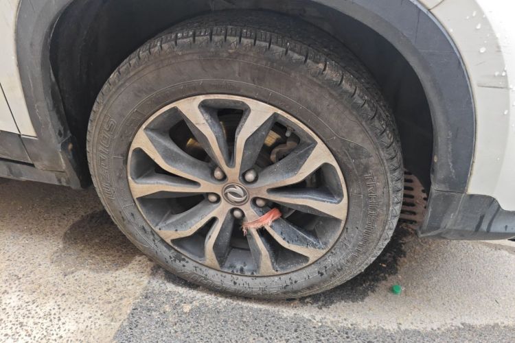 Used FORTHING Joyear X5 2017 1.6L Manual Luxury Model Right Front Wheel Hub