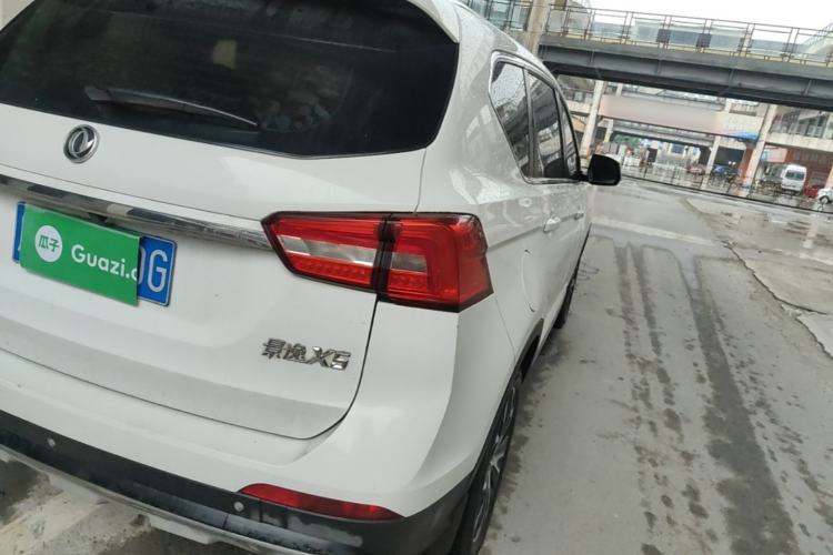 Used FORTHING Joyear X5 2017 Jingxiang Series 1.5T Manual Luxury Model Right Rear Taillight