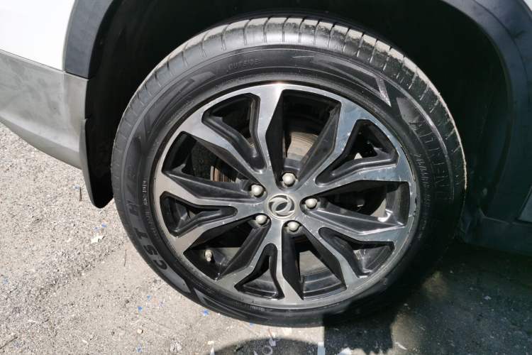 Used FORTHING Joyear X5 2017 Jingxiang Series 1.5T Manual Luxury Model Right Rear Wheel Hub