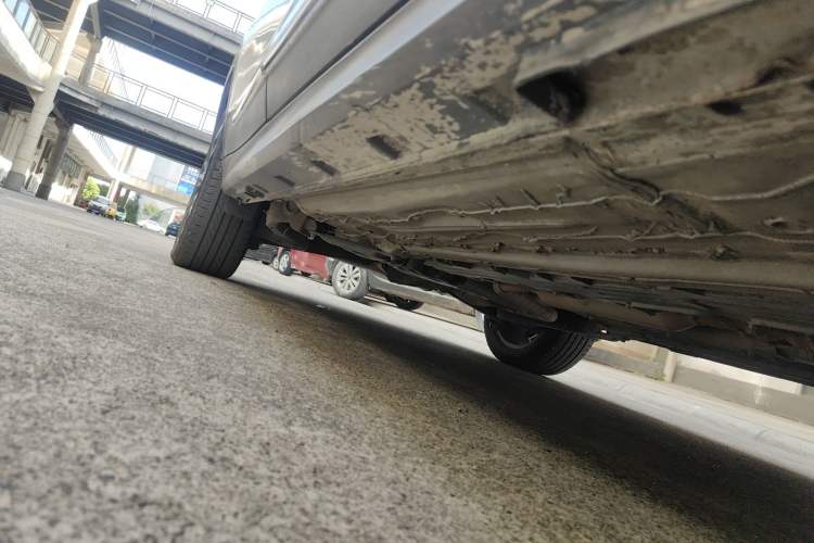 Used FORTHING Joyear X5 2017 Jingxiang Series 1.5T CVT Luxury Model Right Side Sill