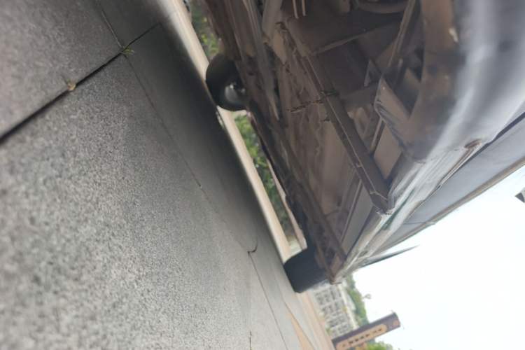 Used FORTHING Joyear X5 2017 Jingxiang Series 1.5T CVT Luxury Model Right Side Sill