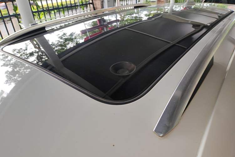 Used FORTHING Joyear X5 2017 Jingxiang Series 1.5T Manual Luxury Model Roof