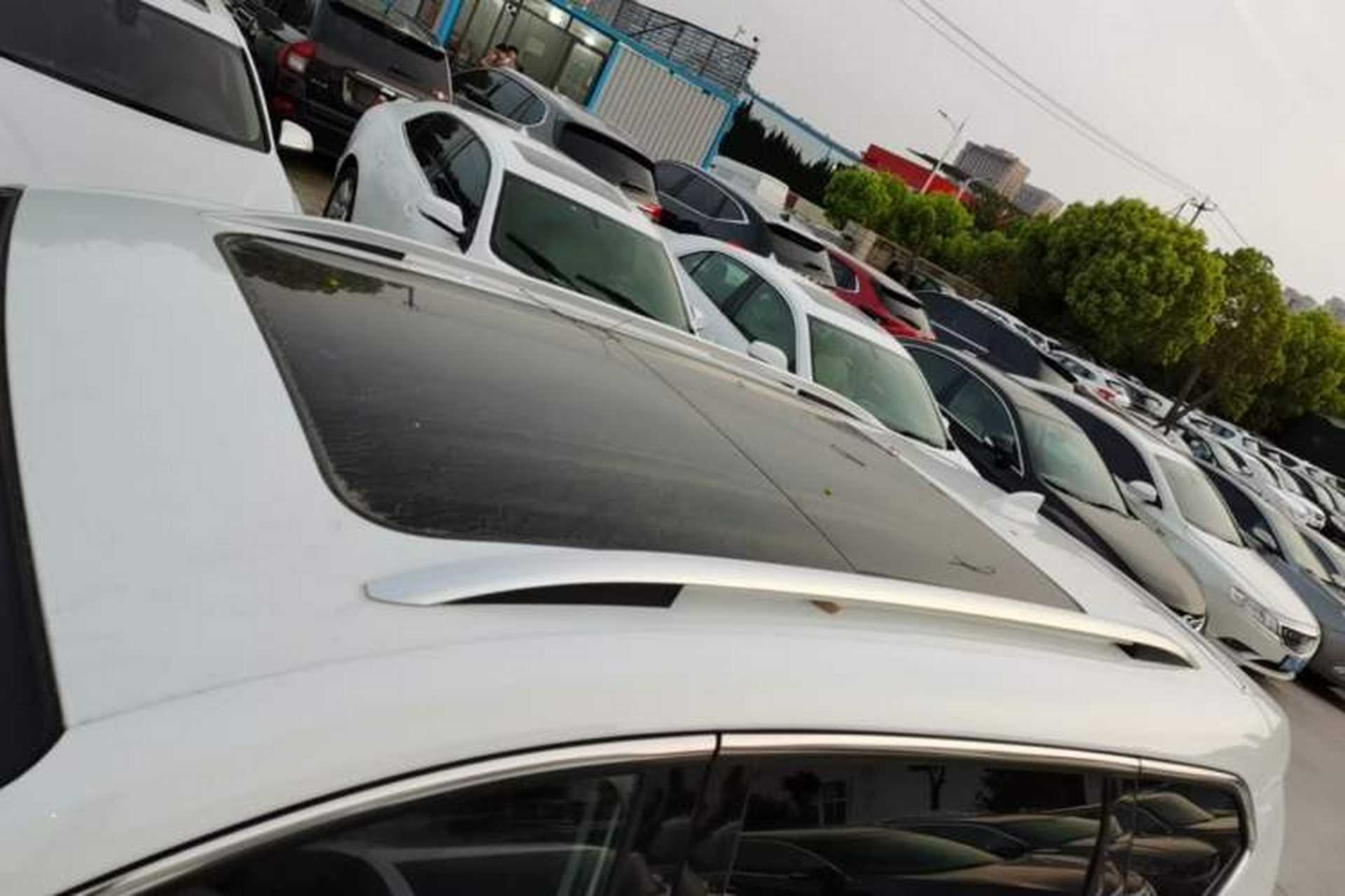 Used FORTHING Joyear X5 2017 Jingxiang Series 1.5T CVT Smart Connectivity Model Roof