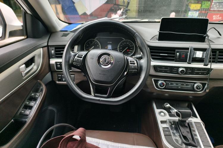 Used FORTHING Joyear X5 2017 Jingxiang Series 1.5T CVT Luxury Model Steering Wheel