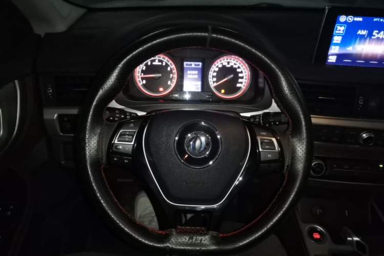 Used FORTHING Joyear X5 2017 Jingxiang Series 1.5T CVT Luxury Model Steering Wheel