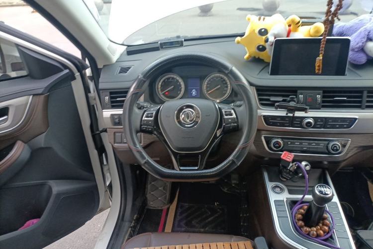 Used FORTHING Joyear X5 2017 Jingxiang Series 1.5T Manual Luxury Model Steering Wheel