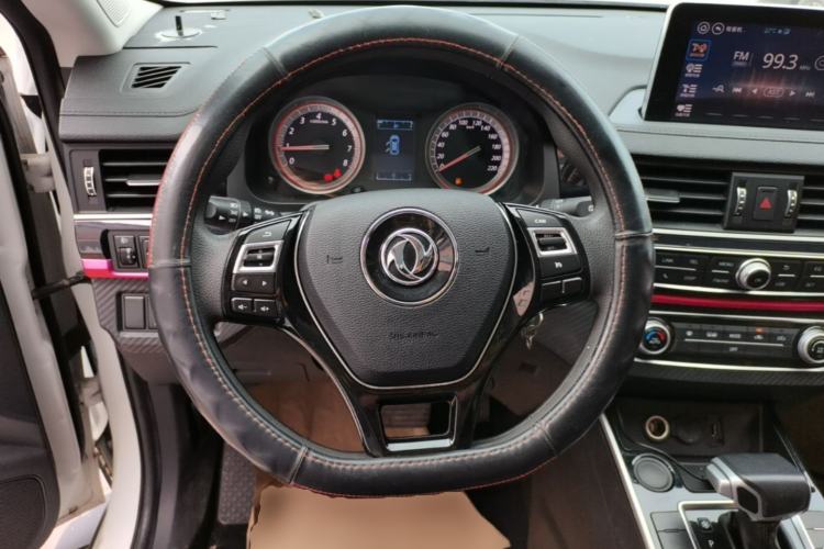 Used FORTHING Joyear X5 2017 Enjoy Series 1.6L CVT Luxury Model Steering Wheel