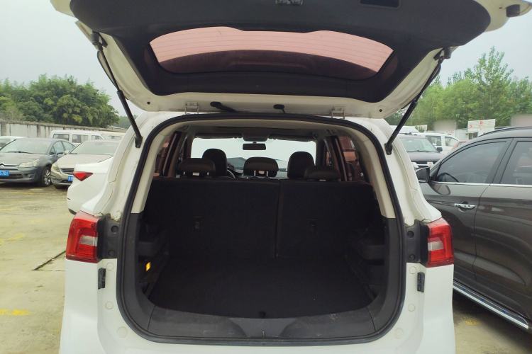 Used FORTHING Joyear X5 2017 Jingxiang Series 1.5T Manual Luxury Model Trunk