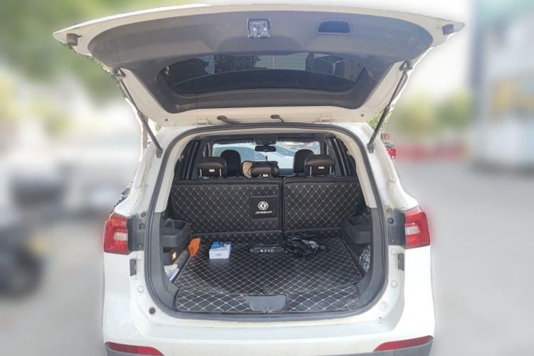 Used FORTHING Joyear X5 2017 Jingxiang Series 1.5T CVT Luxury Model Trunk