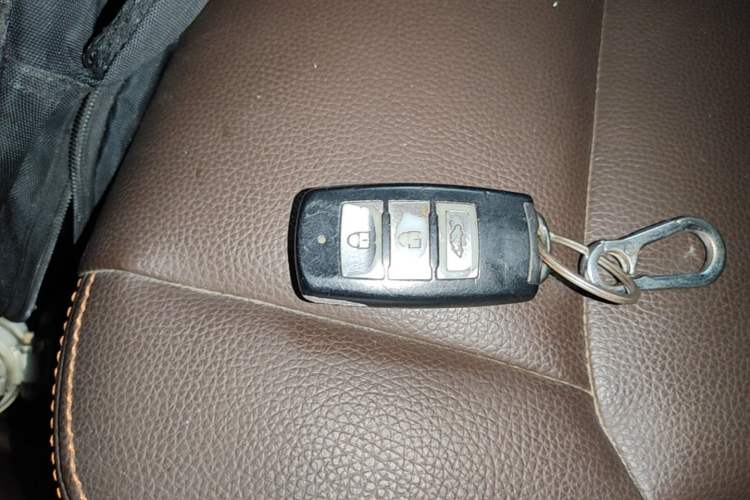 Used FORTHING Joyear X5 2017 Jingxiang Series 1.5T Manual Luxury Model Vehicle Key