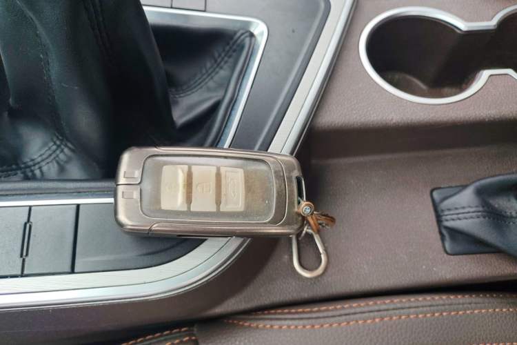Used FORTHING Joyear X5 2017 Jingxiang Series 1.5T Manual Luxury Model Vehicle Key