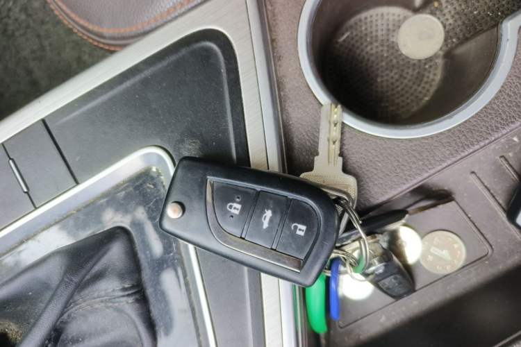 Used FORTHING Joyear X5 2017 Jingxiang Series 1.5T CVT Luxury Model Vehicle Key