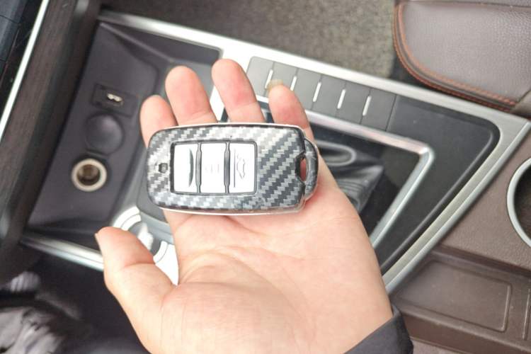 Used FORTHING Joyear X5 2017 Jingxiang Series 1.5T CVT Luxury Model Vehicle Key