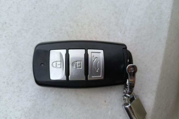Used FORTHING Joyear X5 2017 Jingxiang Series 1.5T CVT Luxury Model Vehicle Key