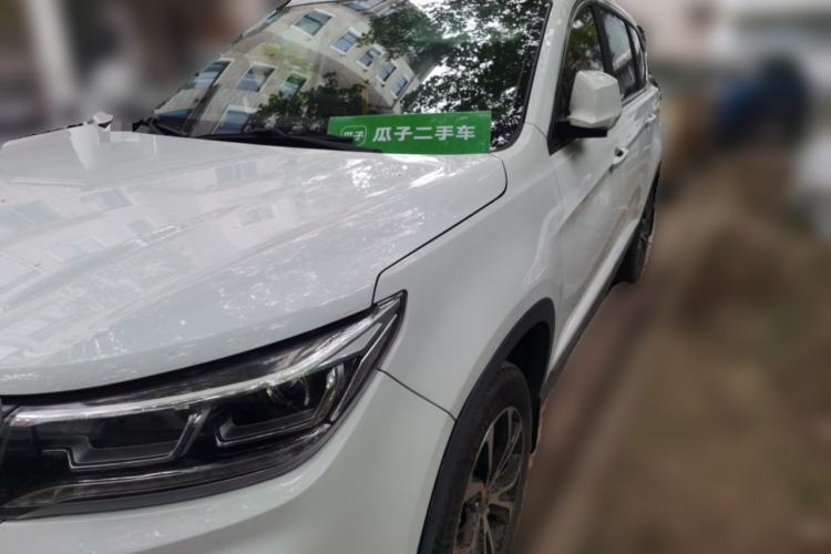 Used FORTHING Joyear X5 2017 1.6L CVT Luxury Model Guazi used car, China used car export, Used car for sale, Used  cars, Cheapest cars for sale