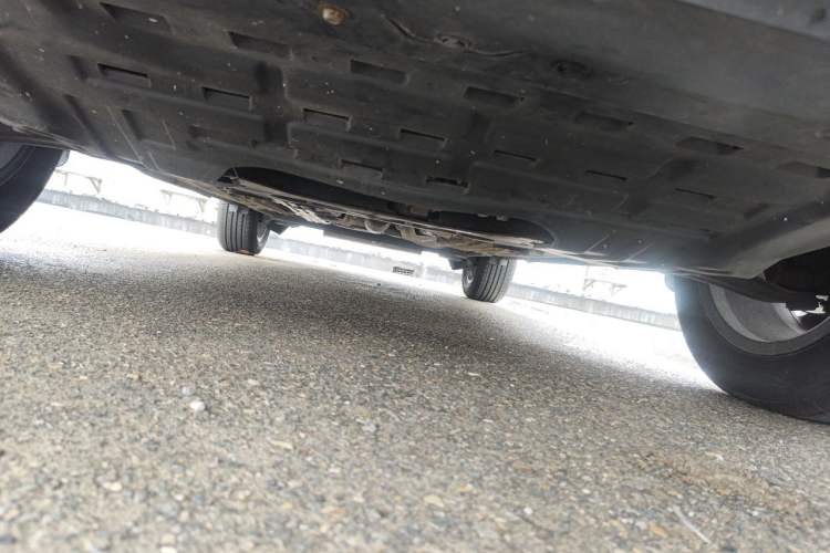 Used FORTHING Joyear X5 2018 Enjoy Series 1.6L CVT Connected Model Chassis Front