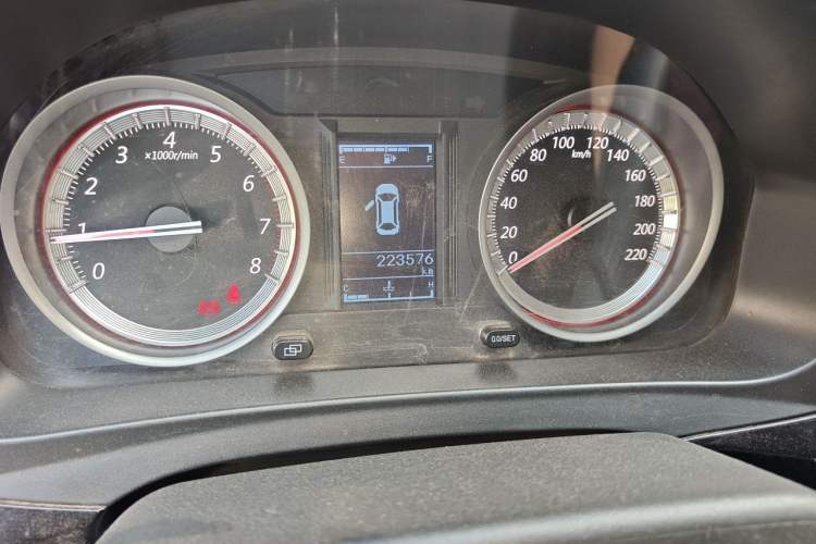 Used FORTHING Joyear X5 2018 Enjoy Series 1.6L Manual Enjoy Model Odometer Close Up