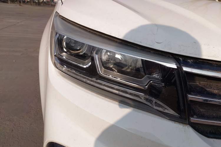 Used FORTHING Joyear X5 2018 Enjoy Series 1.6L Manual Enjoy Model Exterior 6