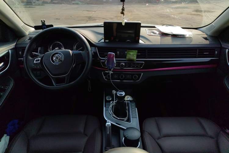 Used FORTHING Joyear X5 2018 Enjoy Series 1.6L Manual Enjoy Model Interior 2