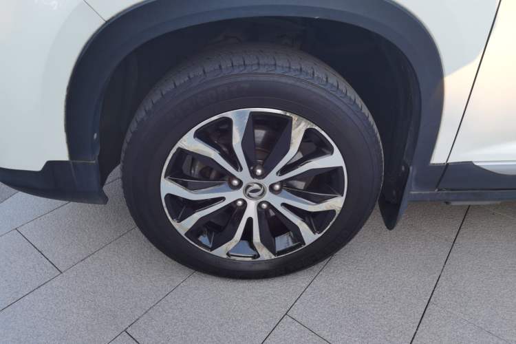 Used FORTHING Joyear X5 2018 Enjoy Series 1.6L CVT Connected Model Left Front Wheel Hub