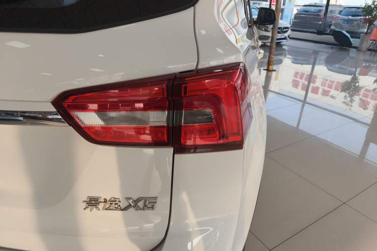 Used FORTHING Joyear X5 2018 Enjoy Series 1.6L Manual Enjoy Model Right Rear Taillight