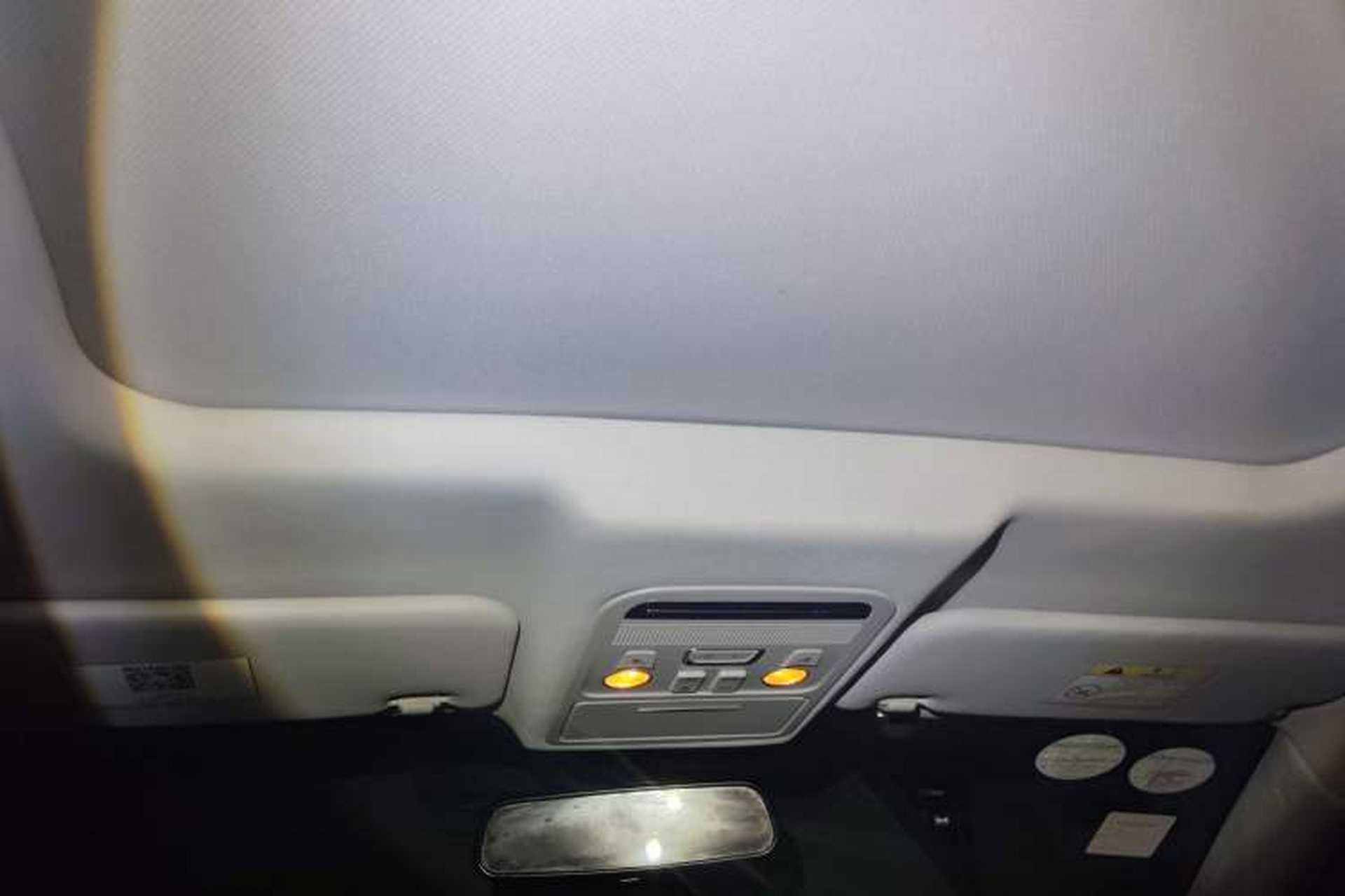 Used FORTHING Joyear X5 2019 X5L 1.5T CVT Luxury Model Headliner