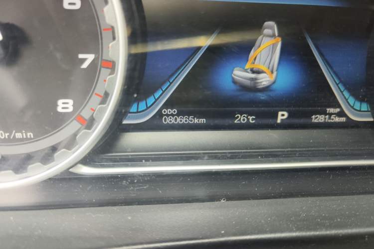 Used FORTHING Joyear X5 2019 X5L 1.5T CVT Luxury Model Odometer Close Up