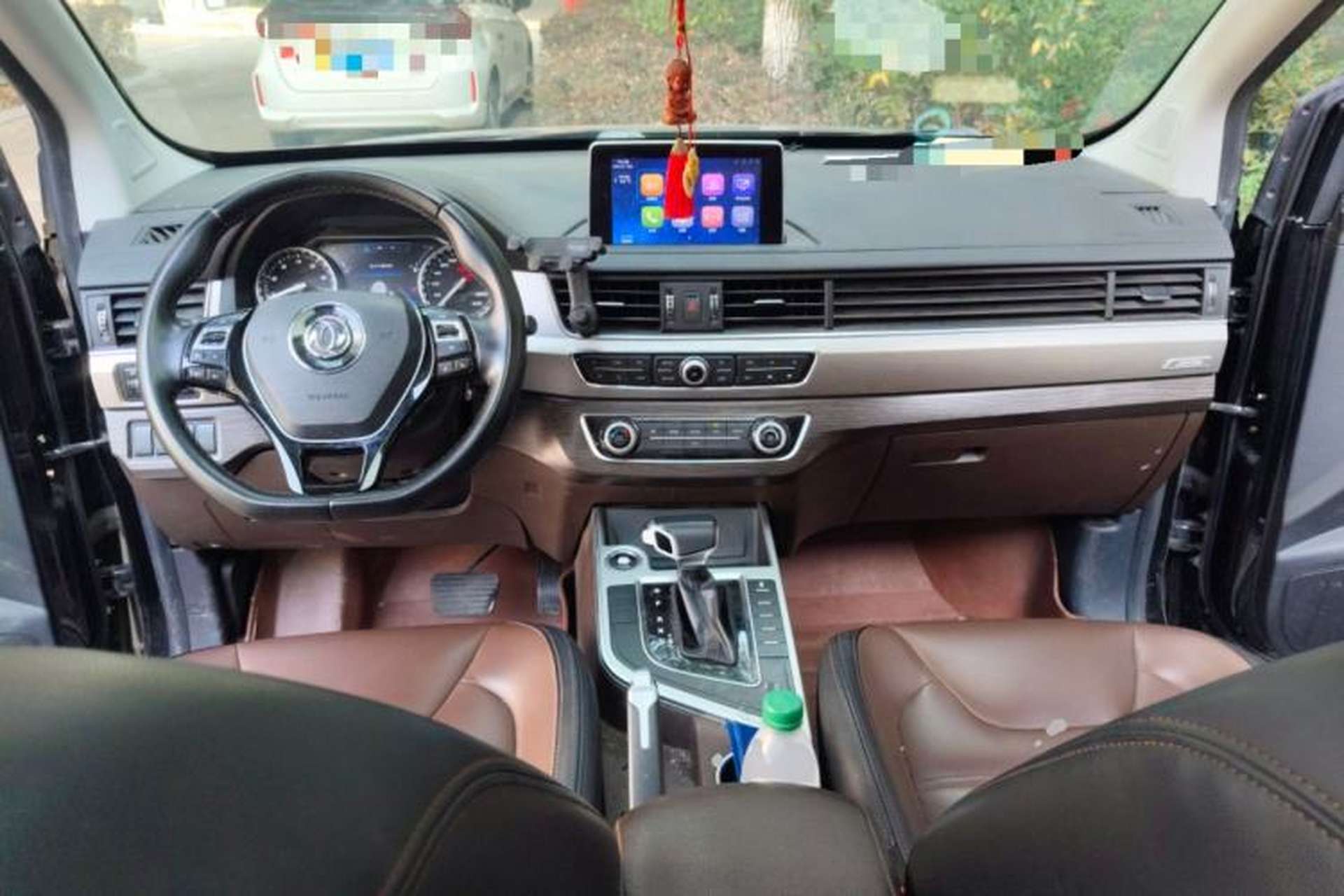 Used FORTHING Joyear X6 2017 Jingxiang Series 1.5T CVT Prestige Model Center Console