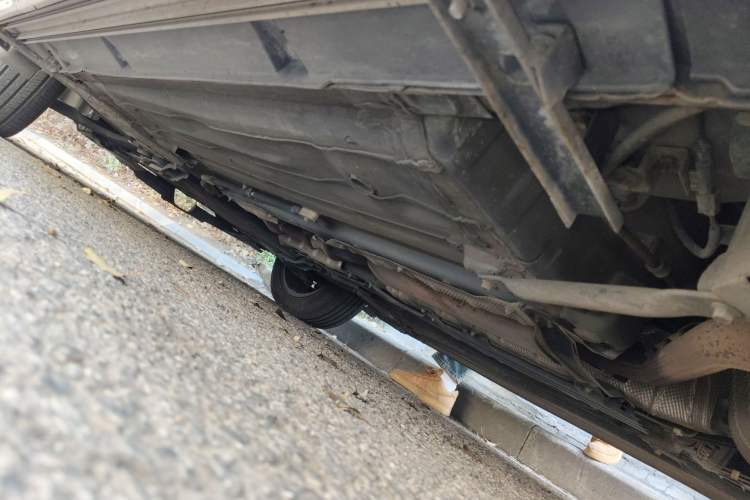 Used FORTHING Joyear X6 2017 Jingxiang Series 1.5T CVT Prestige Model Chassis Front Left