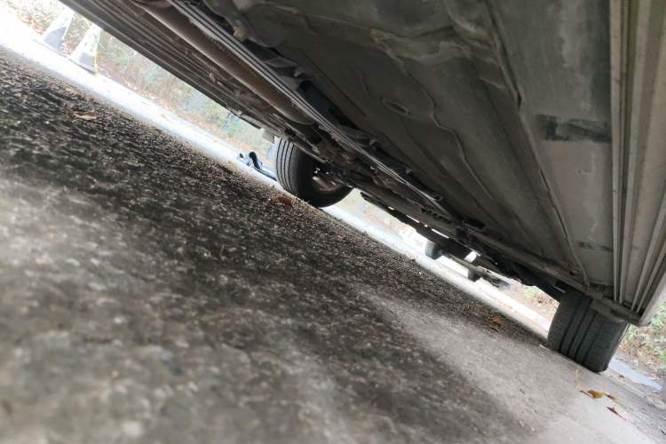 Used FORTHING Joyear X6 2017 Jingxiang Series 1.5T CVT Prestige Model Chassis Front Right